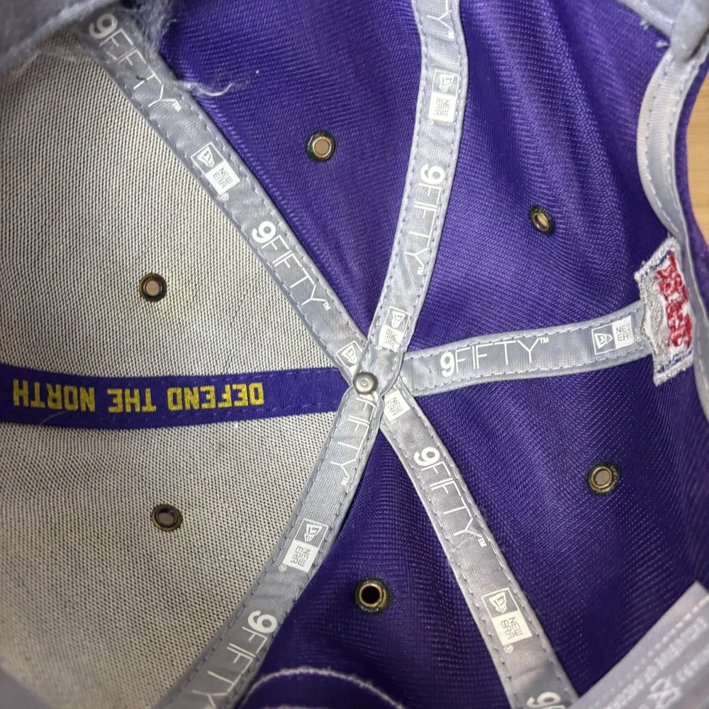 Minnesota Vikings Hat Cap Snap Back Purple Yellow NFL Football New Era Mens